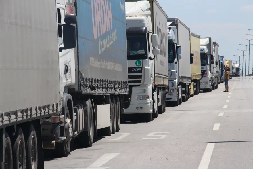 Kapıkule Sınır Kapısı'nda uzun araç kuyruğu 1