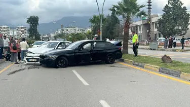 Hatay'da feci kaza: 5 kişi yaralandı
