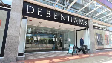 İngiltere'de Debenhams tüm mağazalarını kapatma kararı aldı