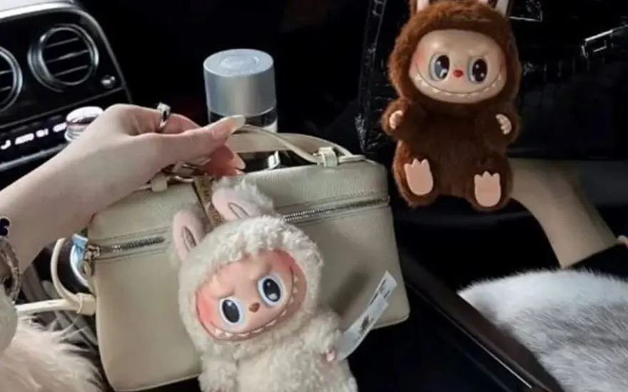 ARTIK SADECE BİR PELUŞ OYUNCAK DEĞİL 5 ARTIK SADECE BİR PELUŞ OYUNCAK DEĞİL 5