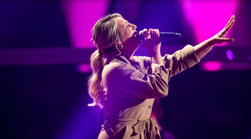 Türk yarışmacı Zeynep Avcı 'Voice of Germany'yi salladı 1