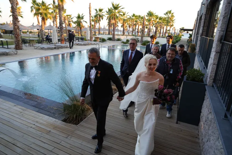 "İÇİMİZ BURUK" 3