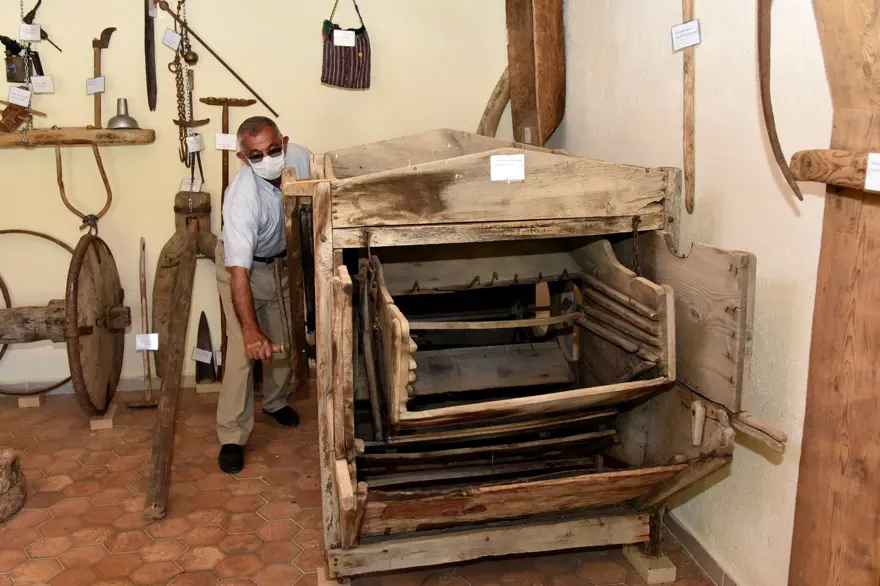 Köyün 200 yıllık tarihini oluşturdukları müzede yaşatıyorlar 6