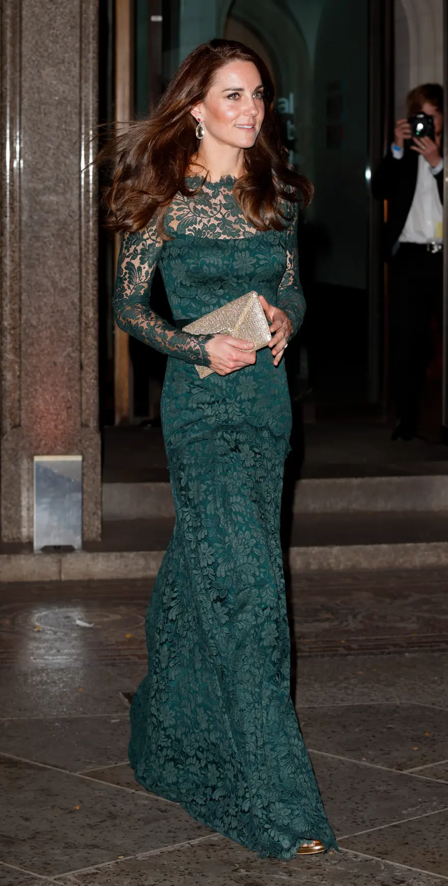 Kate Middleton’ın sanat şıklığı 15