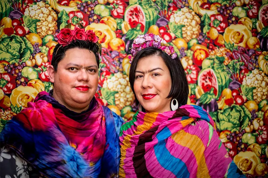 Frida Kahlo'yu taklitleriyle andı 