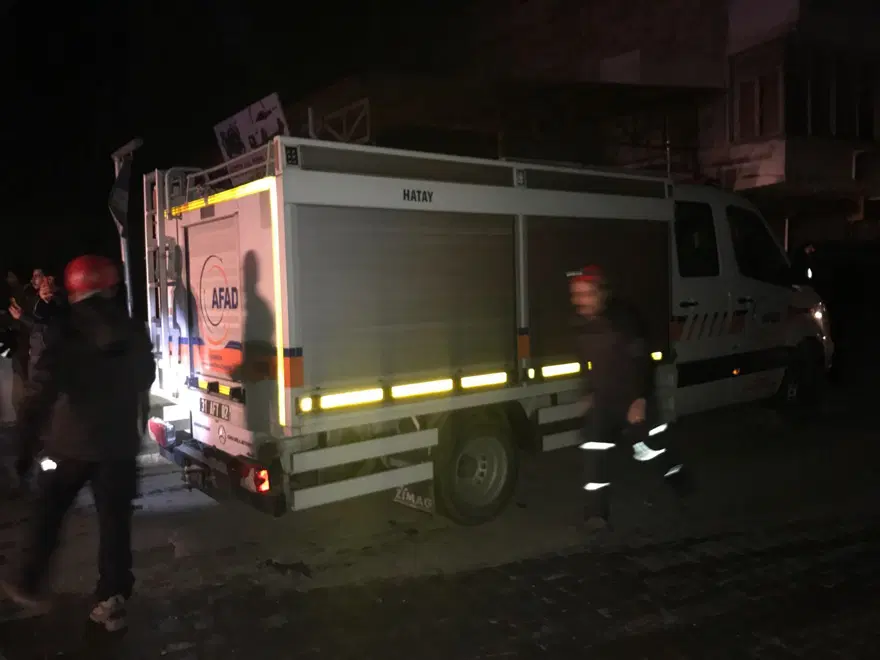 Reyhanlı ve Kilis'e roket mermileri atıldı 8