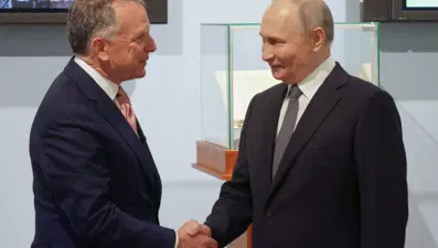 Putin'den ABD'ye dostluk eli: Moskova'daki kritik görüşme 4 saat sürdü
