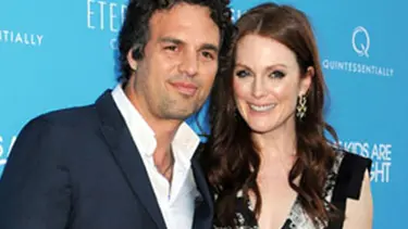 Julianne Moore ile sevişmek mutlu etmedi