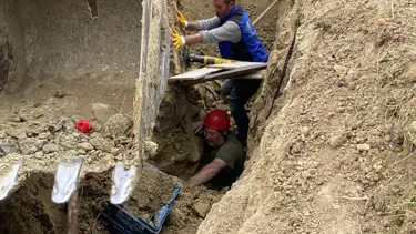 Çanakkale’de toprak kayması: Göçük altında kalan 3 işçiden 2'si öldü