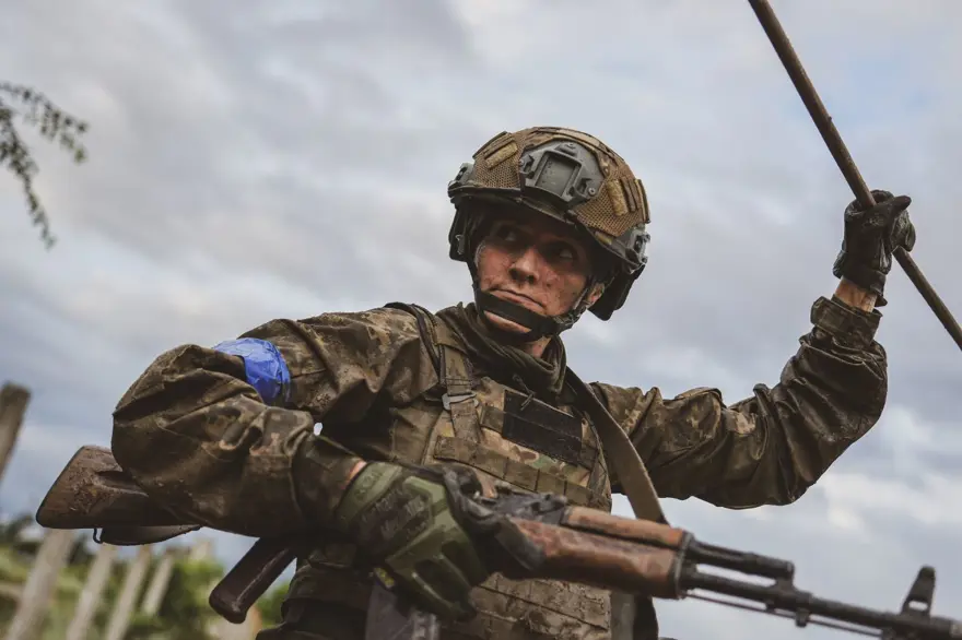 Ukraynalı kadınlar cephede görev almak için hazırlık yapıyor 60 Ukraynalı kadınlar cephede görev almak için hazırlık yapıyor 60