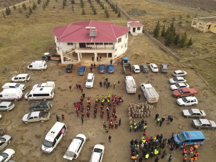 81 yaşındaki adam19 Aralık'ta çıktığı evine dönmedi: 40 kilometrekarelik alanda izine bile rastlanmadı 5