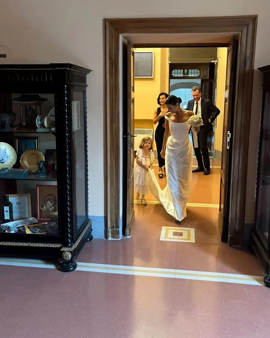 Pınar Deniz'den yeni hamilelik pozu geldi: "Hamilelik kıyafetlerine geçiş yaptım" 11