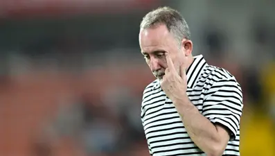 Fenerbahçe ve Galatasaray'dan Sergen Yalçın mesajı