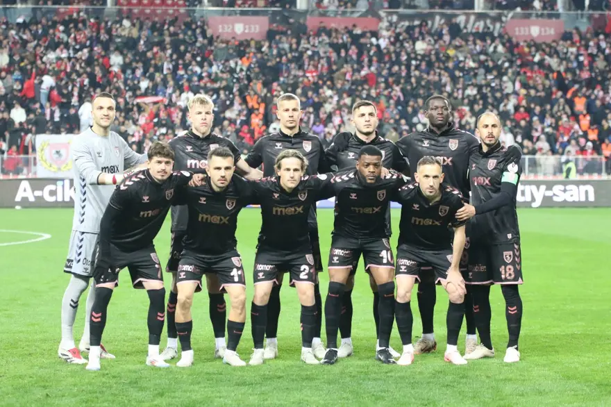 Thomas Reis'ten Galatasaray maçı sonrası isyan: "Attığımız gol ofsayt değildi" 5