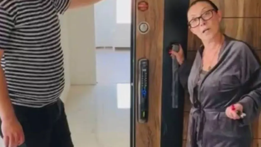 ÖLMEDEN İKİ GÜN ÖNCE ŞİFRELİ KAPI TAKTIRMIŞ 7