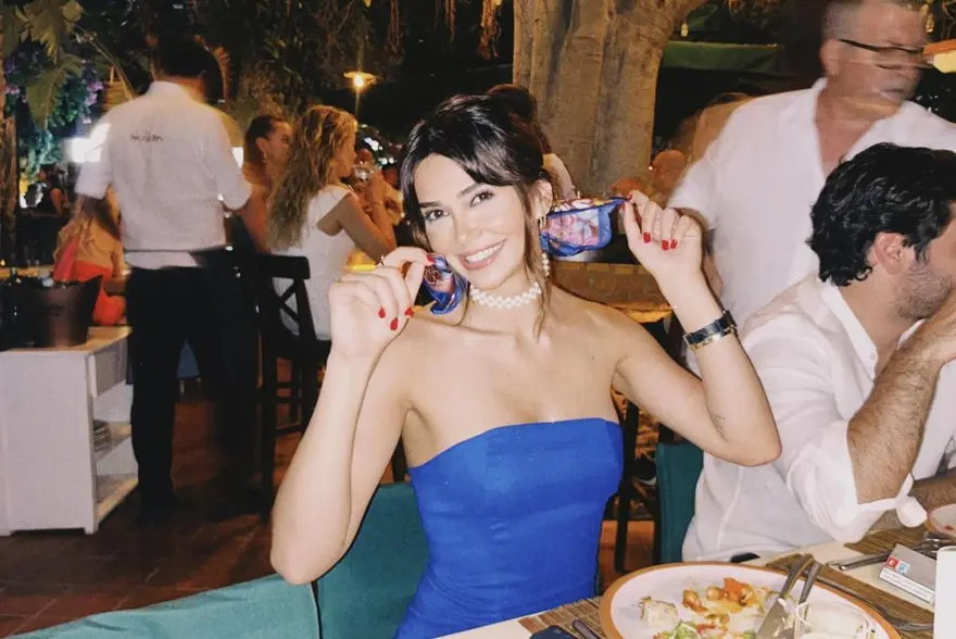 Elektronik sigara sonu oluyordu! Ünlü sanatçı ve oyuncu Selen Görgüzel'in kızı kalp krizi geçirdi 6