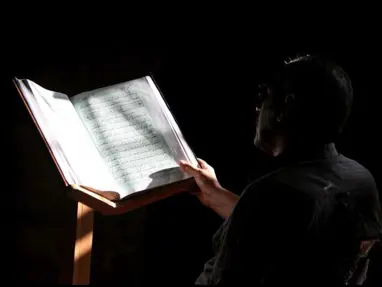 Vakıa Suresi Arapça ve Türkçe okunuşu: Vakıa Suresinin anlamı nedir, fazileti ve tefsiri