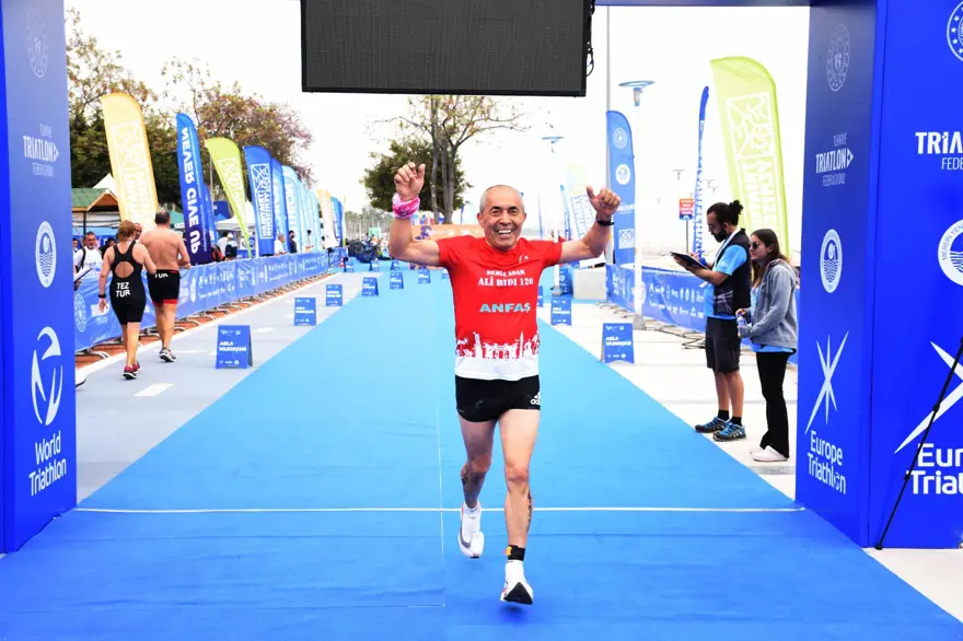 73 yaşındaki Demir Adam, 24 saatte 2 birincilik aldı 1 73 yaşındaki Demir Adam, 24 saatte 2 birincilik aldı 1