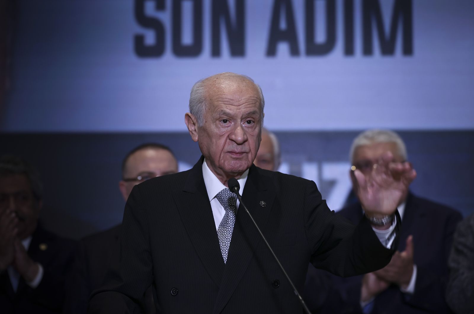 Bahçeli: Sonuca herkes saygı duymalıdır