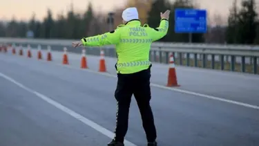 İstanbul'da kapatılacak yollar ve alternatif güzergahlar: Papa 14. Leo'nun gelişi nedeniyle bu yollar trafiğe kapalı olacak