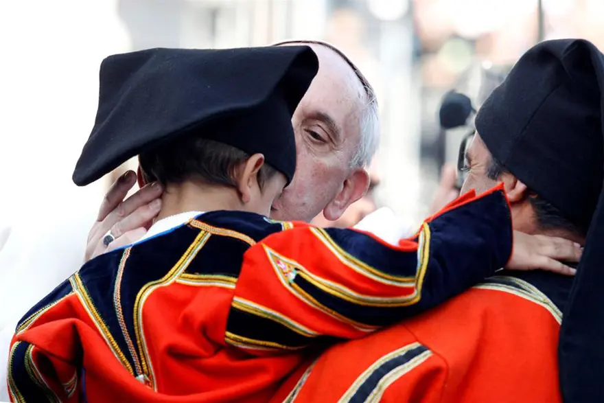 Papa sisteme karşı 9 Papa sisteme karşı 9