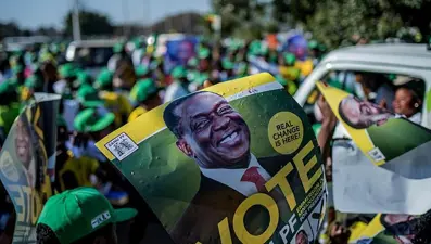 Zimbabve 38 yıl sonra Mugabesiz seçime gidiyor