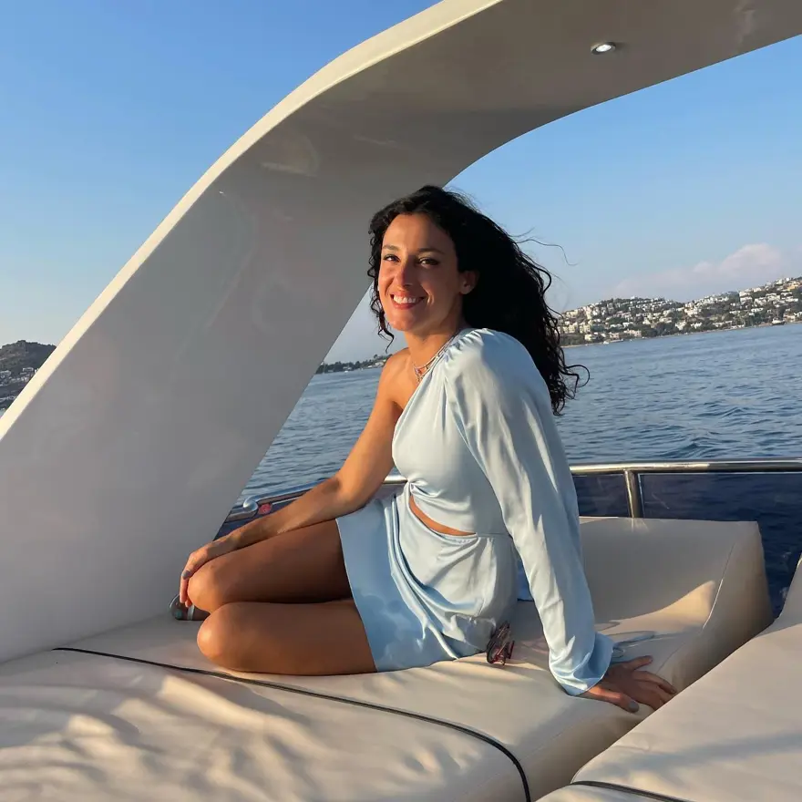 Yaz sezonunun en popüler elbise modelleri 12