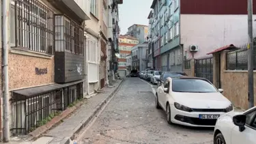 Fatih'te dehşet evi: İntihar eden polisin evinden ceset parçaları çıktı