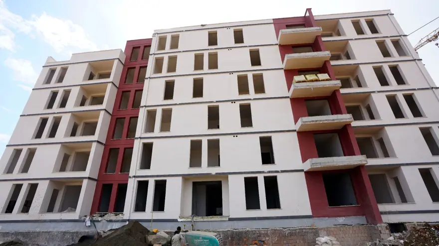 Kahramanmaraş'ta 15 bin 980, Malatya'da 7 bin 881 konut teslim edildi 15 Kahramanmaraş'ta 15 bin 980, Malatya'da 7 bin 881 konut teslim edildi 15