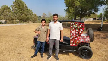 13 yaşındaki Barış 1,5 yılda yaptı: İsmi Oscar, güneş enerjisiyle çalışıyor