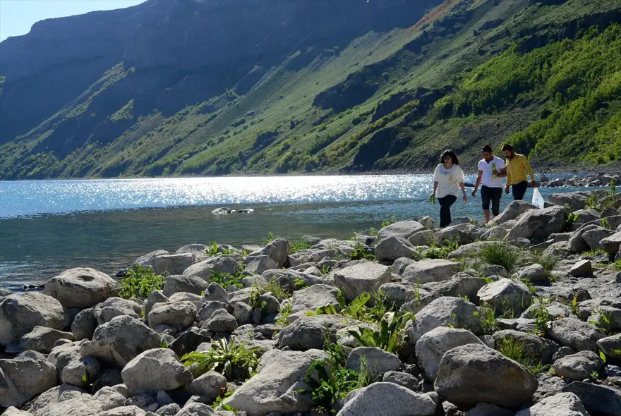 Kampçıların yeni gözdesi: Nemrut Krater Gölü 6 Kampçıların yeni gözdesi: Nemrut Krater Gölü 6