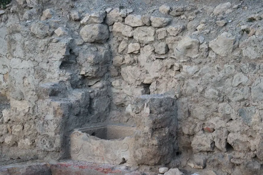 Hadrianopolis Antik Kenti'ndeki Roma Kalesi gün yüzüne çıkarılıyor 5