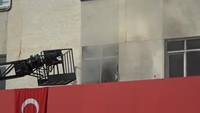 Tekstil atölyesinde korkutan yangın