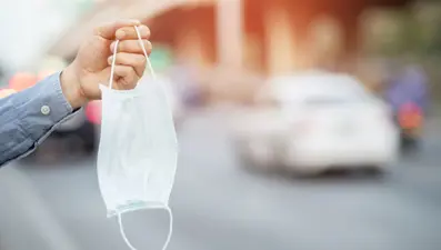 Bakan Zehra Zümrüt Selçuk: Güvensiz koruyucu maske üretenler cezalandırıldı