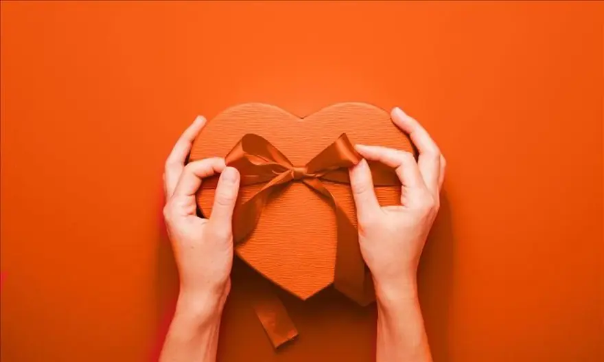 Sevgililer Günü mesajları ve 14 Şubat Sevgililer Günü'ne özel sözler: Hediye yanına Sevgililer Günü notları 2