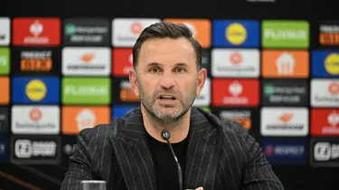 Galatasaray Teknik Direktörü Okan Buruk: Ona sabretmemiz gerekiyor