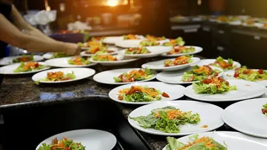 Yemek saatinin zayıflama üzerindeki etkisi ortaya çıkarıldı: En işe yarayan saatler hangileri?