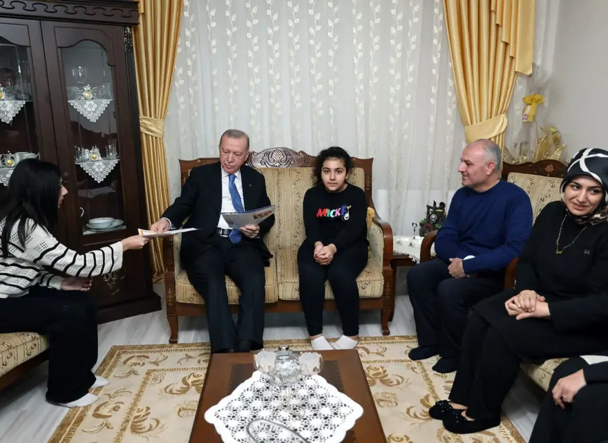 Cumhurbaşkanı Erdoğan Uludağ ailesini ziyaret etti 2 Cumhurbaşkanı Erdoğan Uludağ ailesini ziyaret etti 2