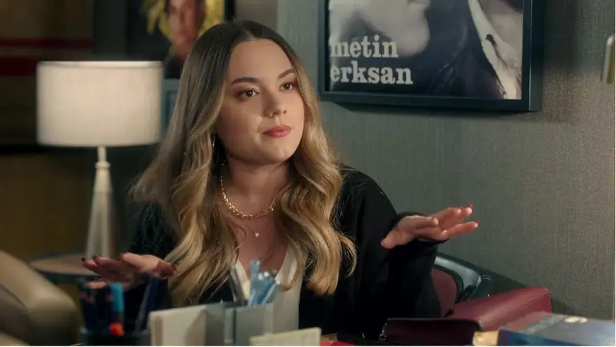 Aslı Tandoğan ve Başak Karahan Menajerimi Ara'da 1