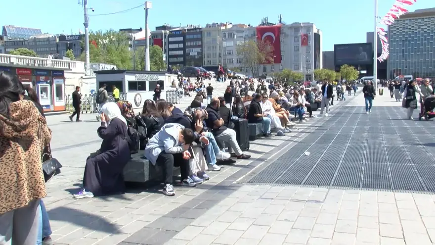 Taksim'de deprem yoğunluğu 2