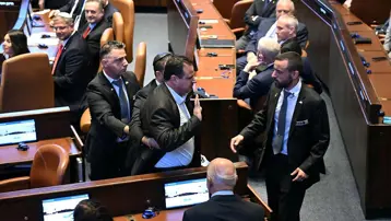 Trump'ı protesto eden İsrailli vekil konuştu! "Filistin'i tanıyın dedim, atıldım"