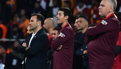 Galatasaray teknik ekibinden Mourinho'nun sözlerine yanıt: "Ben bir insanım, maymun değilim."