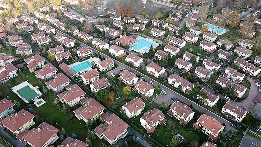 "YERLİ TURİSTLER KISITLAMA GÜNLERİNİ SAPANCA'DA GEÇİRMEYİ TERCİH EDİYOR" 2