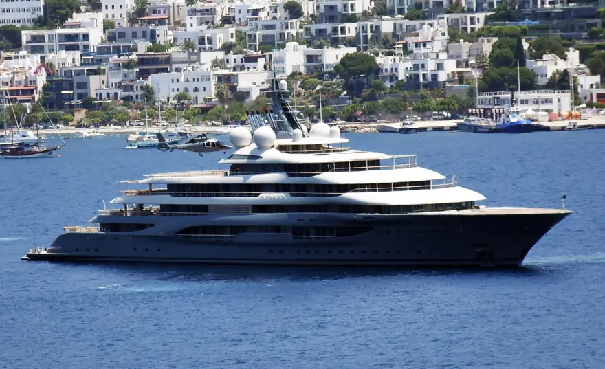 Mega yat 'Flying Fox' Bodrum'da 2