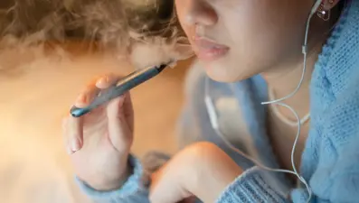 Elektronik sigarada gizli tehlike. Bir tanesi bile hasta eder