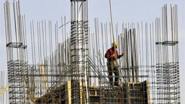 Ekonomi ikinci çeyrekte yüzde 4,4 büyüdü