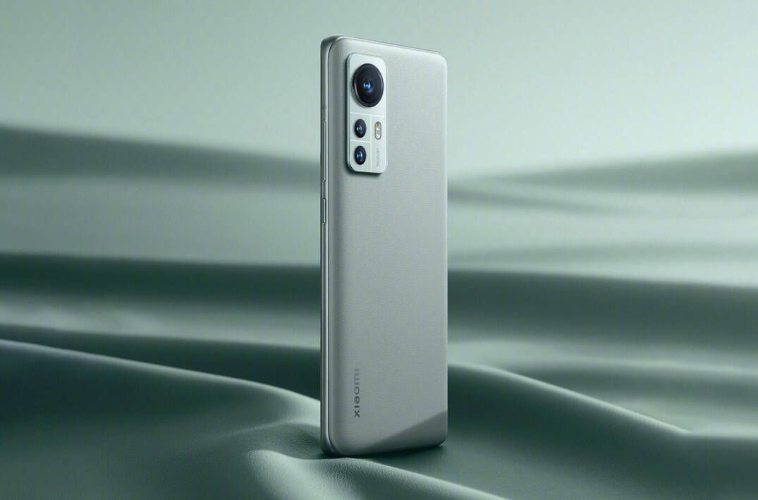 Xiaomi yeni amiral gemisi Xiaomi 12 serisini tanıttı