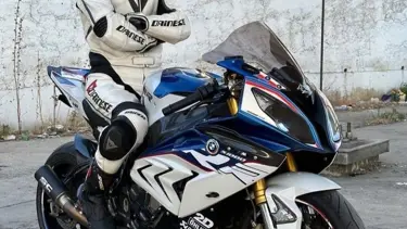 Sosyal medya fenomeni torbacı çıktı: Motosikletiyle uyuşturucu taşırken yakalandı