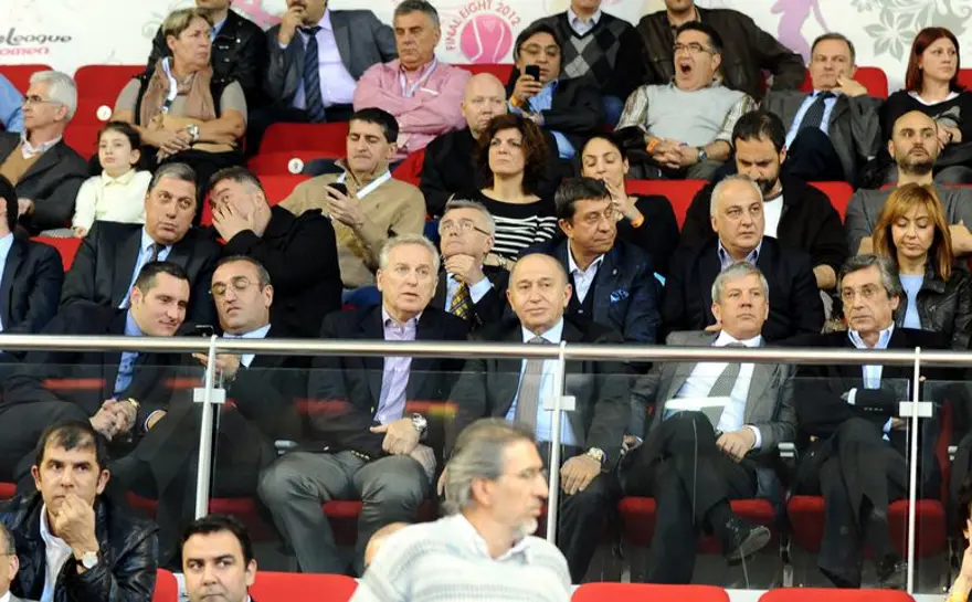 Fenerbahçe devam, Galatasaray MP tamam 13