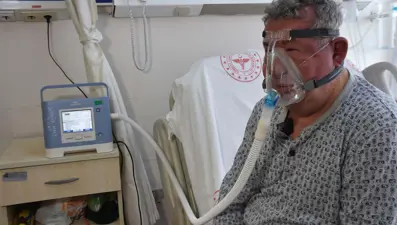 40 yıllık sigara tiryakisiydi: "Kapının önüne çıkamaz hale geldim"